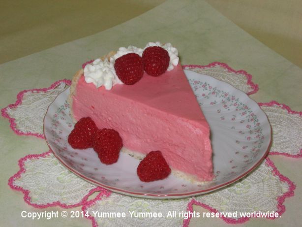 Fresh Raspberry No-Bake Cheesecake
