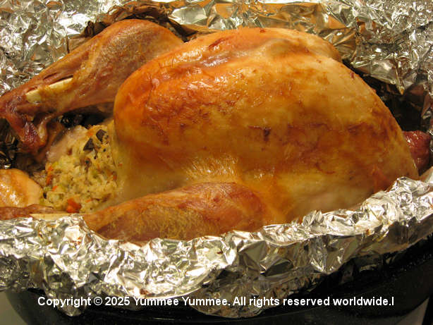 You've got this. Roast a delicious turkey for your Thanksgiving feast.