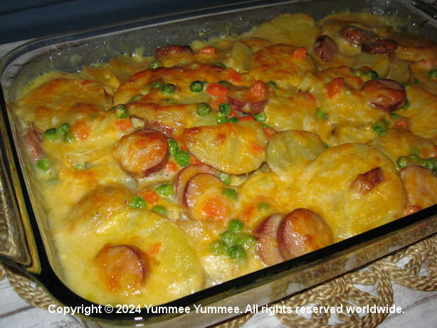 Recipe makes a great meal any time of the year. But, it's delicious on rainy fall evenings or cold winter nights. Enjoy!