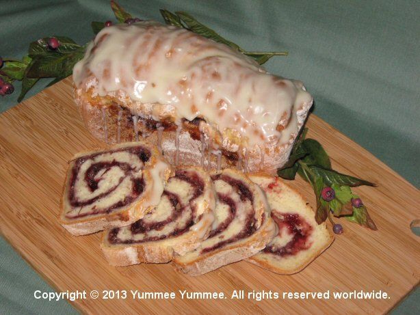 Cranberry Swirl Bread - gluten-free! It's Yummee Yummee good.