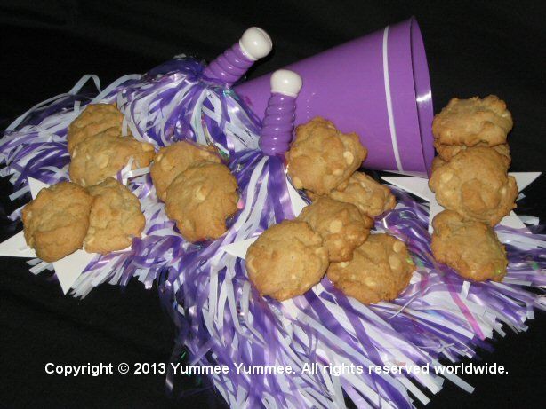 Orange Chip Cookies will make you cheer! Enjoy fresh, homemade gluten-free cookies. Yum!