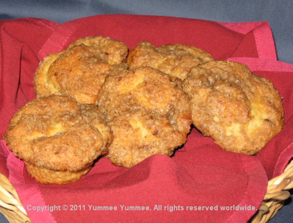 Sour Cream Maple Pecan Muffins